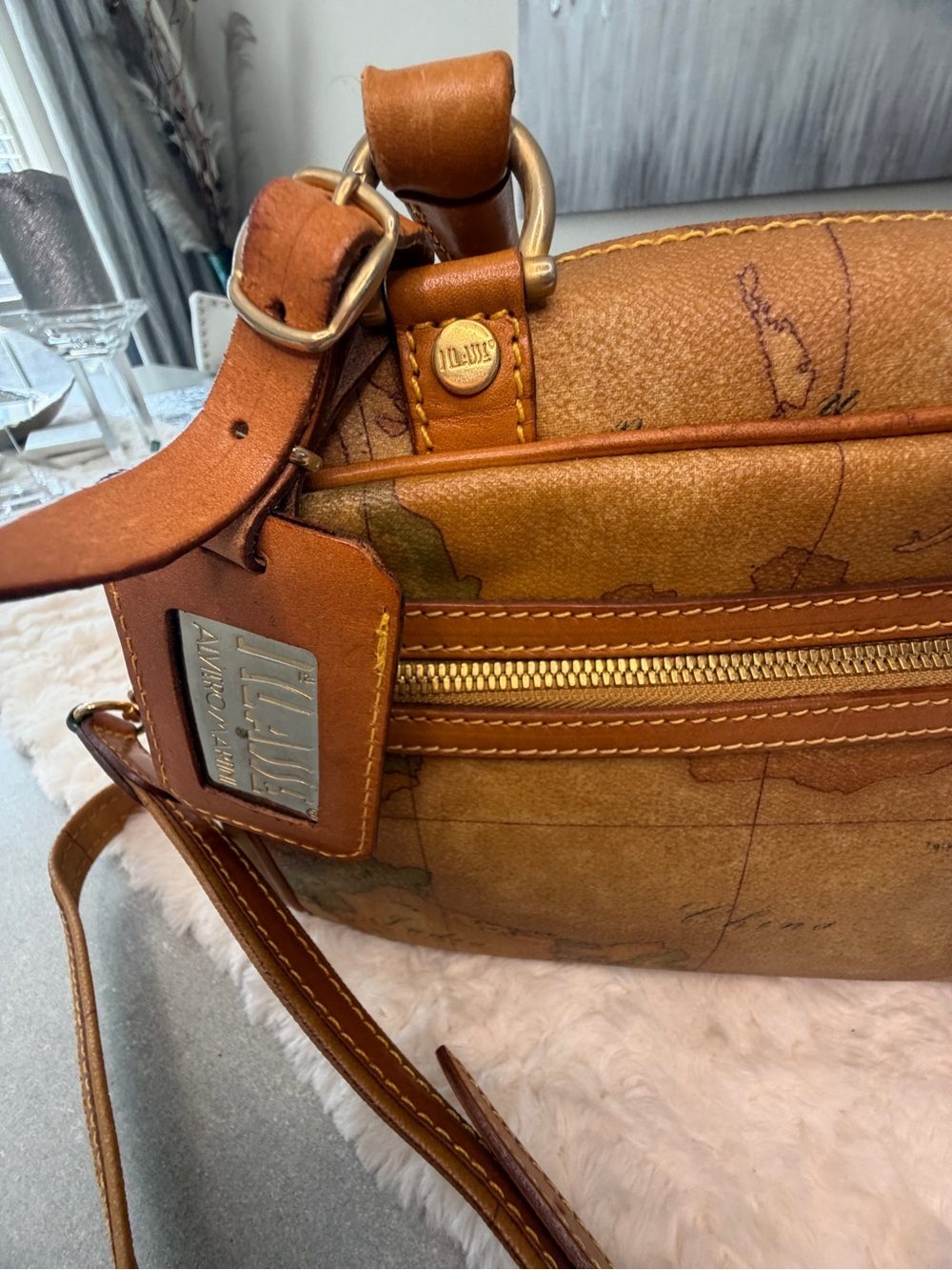 Alviero Martini 1ª Classe Geo Map Vintage Crossbody Satchel Italy - Picture 12 of 14